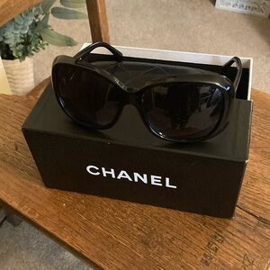 listing-status-banner